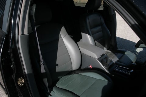 Dodge Magnum intérieur